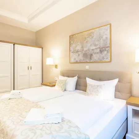 Waldschloss App 12 * 塞巴特黑灵斯多夫