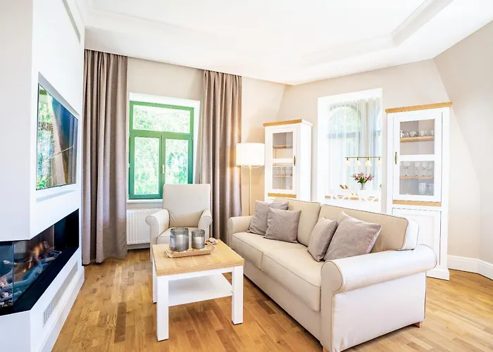 Waldschloss App 12 * 제바트헤링스도르프