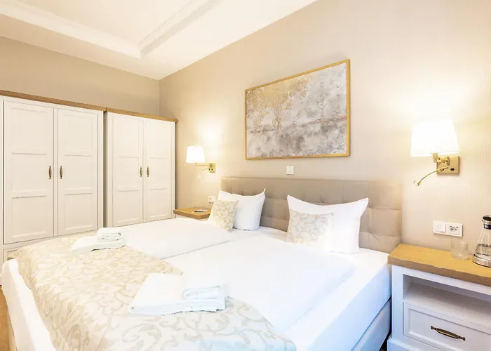 Waldschloss App 12 * 제바트헤링스도르프